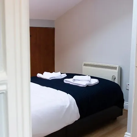 Warm Cosy Mansard In Vibrant District Dublin